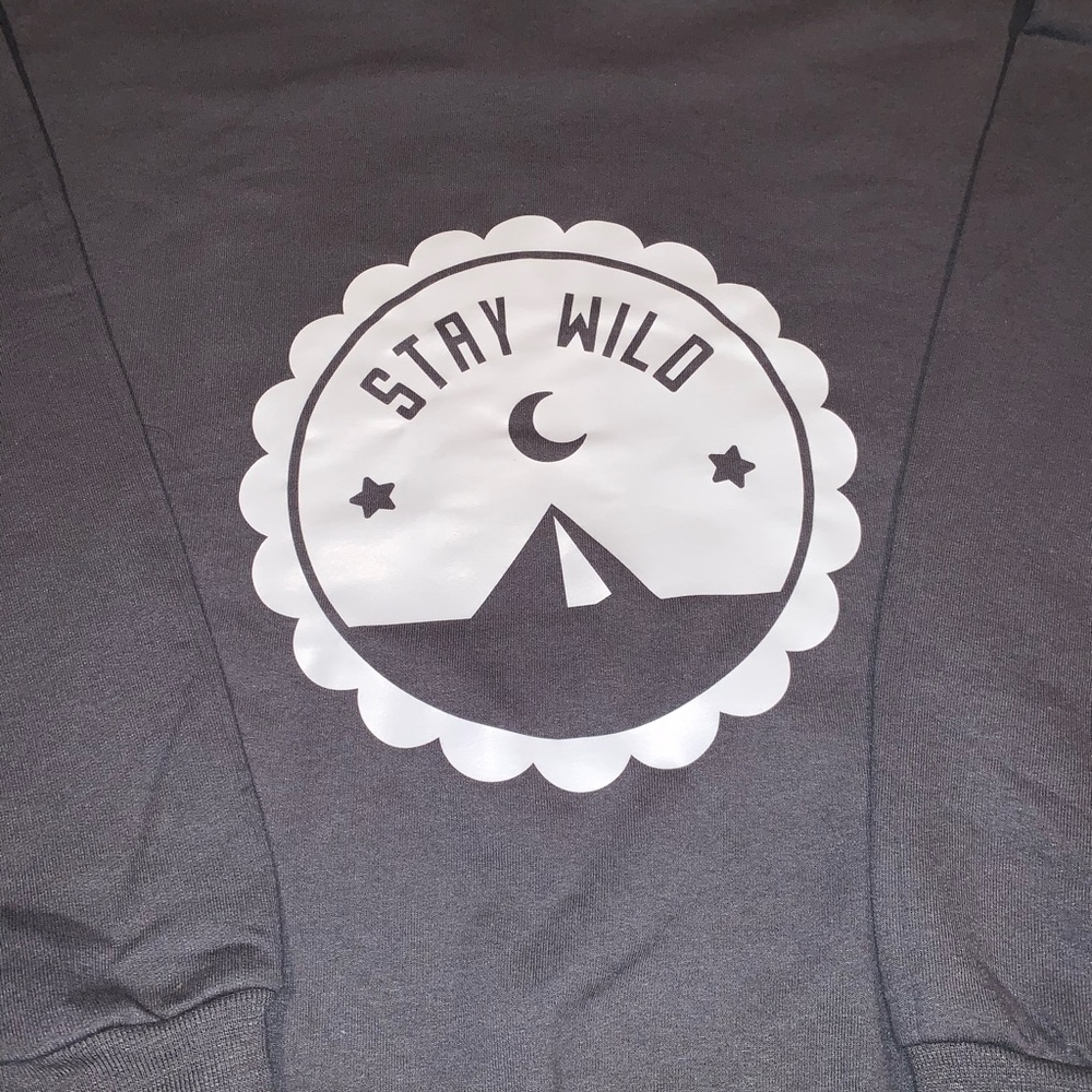 Shirts - Picture 8 of 9